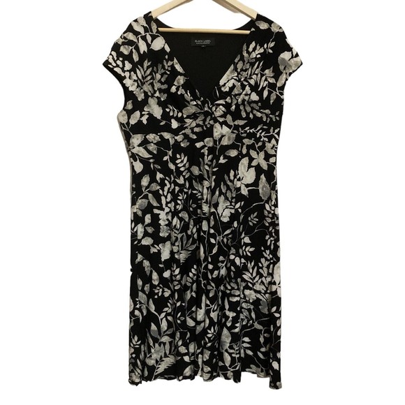 Evan Picone Black Label Womens Size 16 Dress Midi Shoulder Pads A-line Floral - Picture 1 of 4